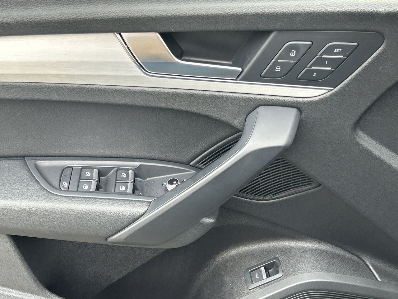 Audi Q5  2018 à North Vancouver, Colombie-Britannique