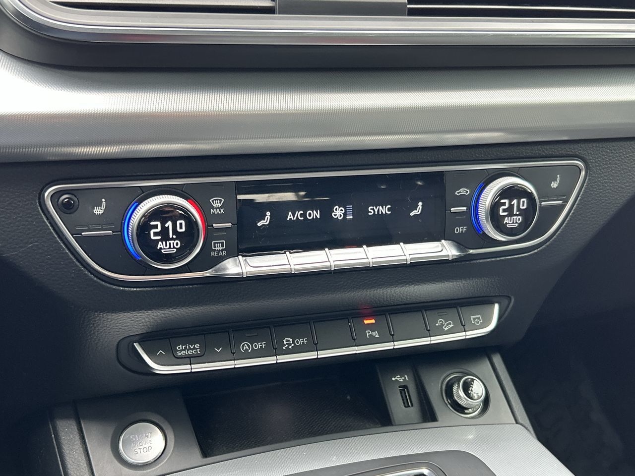 2018 Audi Q5 in North Vancouver, British Columbia