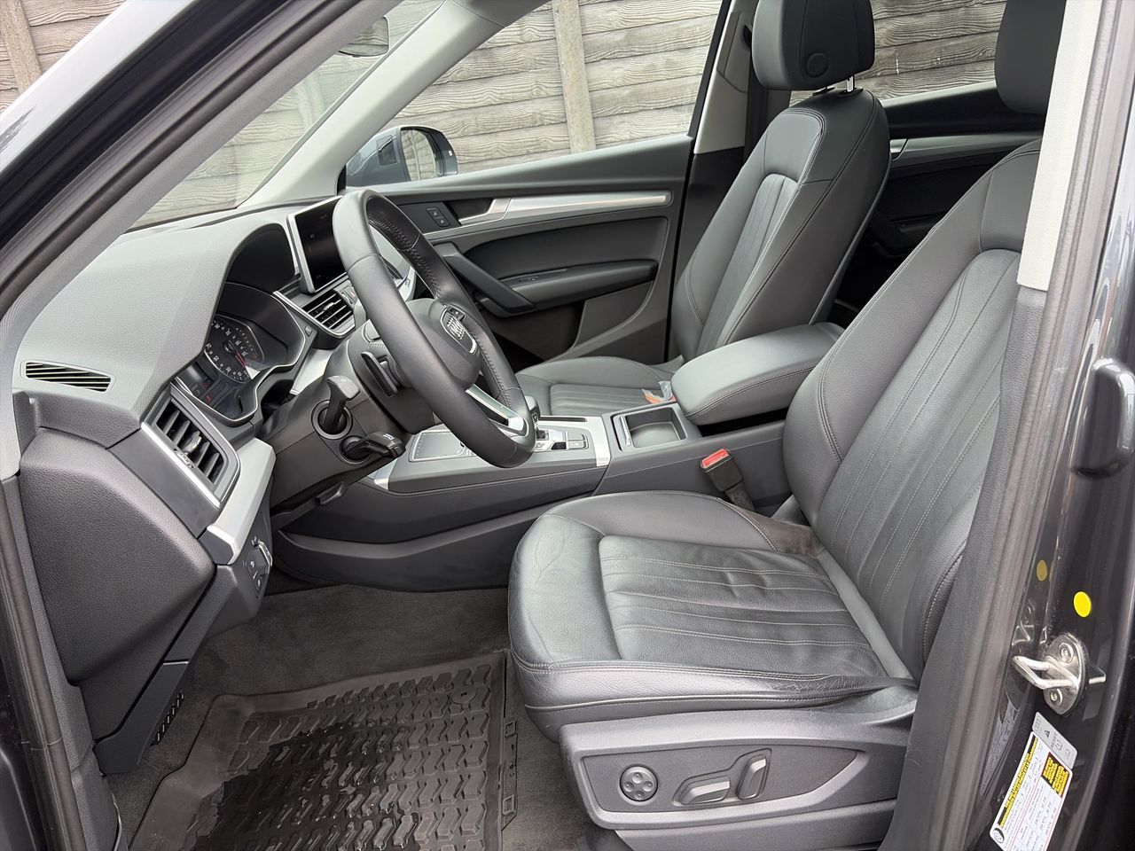 Audi Q5  2018 à North Vancouver, Colombie-Britannique