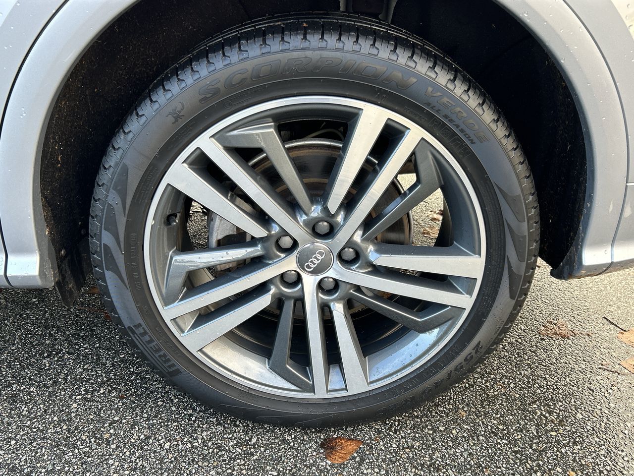 2019 Audi Q5 in North Vancouver, British Columbia