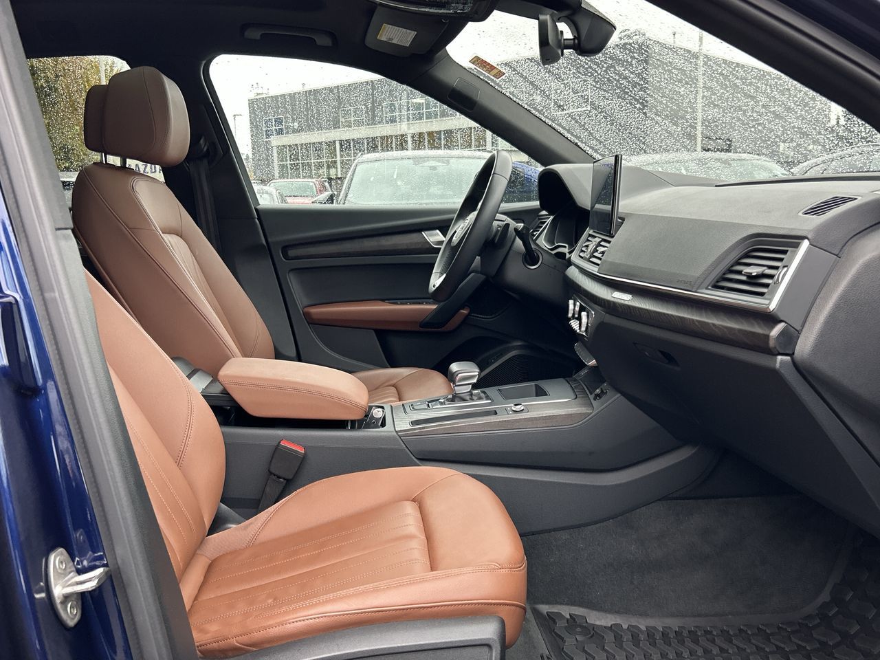 Audi Q5  2023 à North Vancouver, Colombie-Britannique