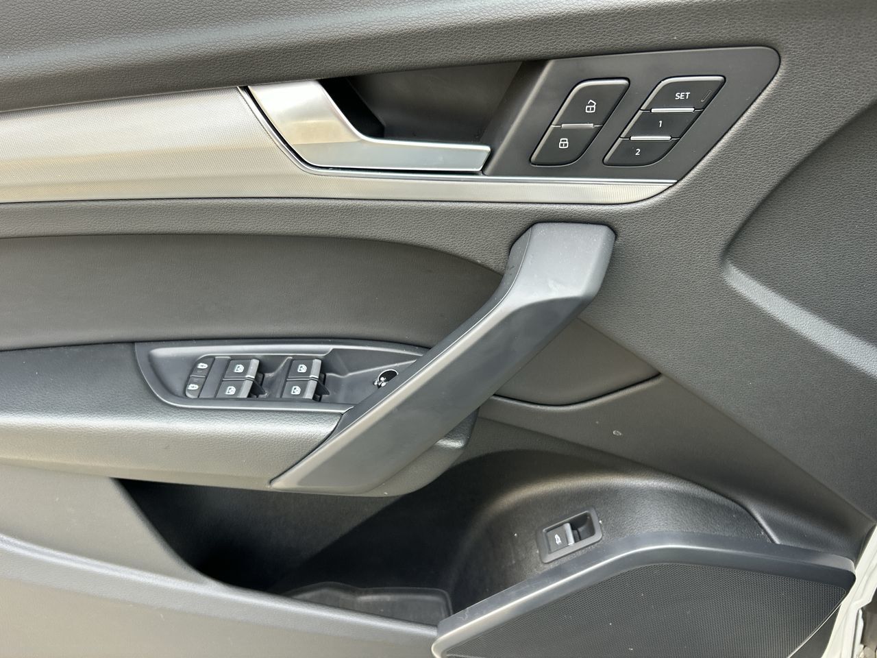 Audi Q5  2023 à North Vancouver, Colombie-Britannique