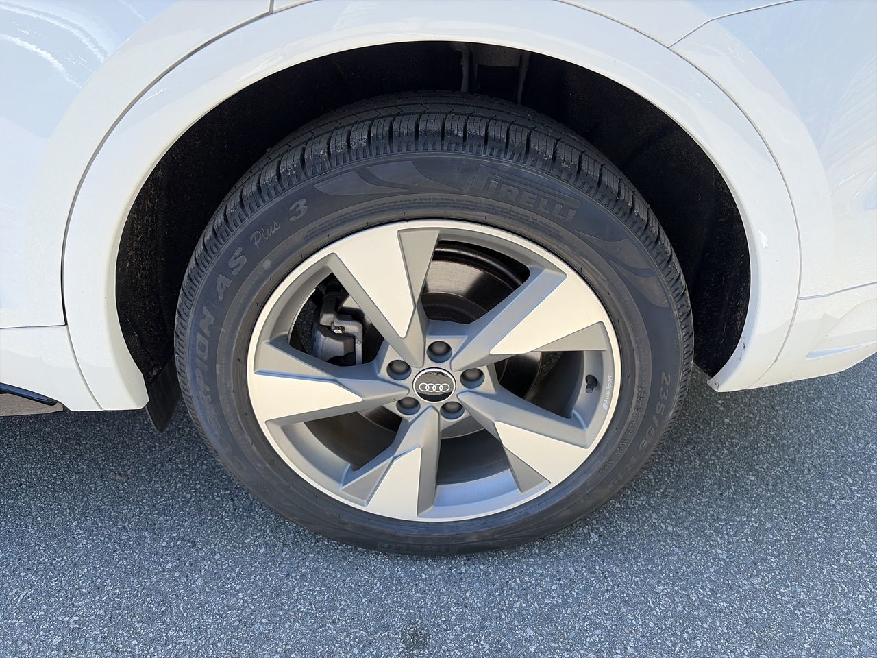 2023 Audi Q5 in North Vancouver, British Columbia