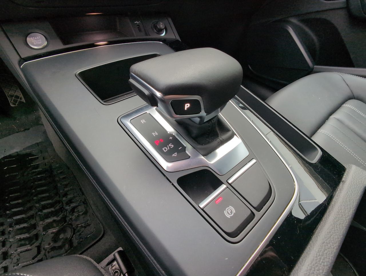 2024 Audi Q5 in North Vancouver, British Columbia