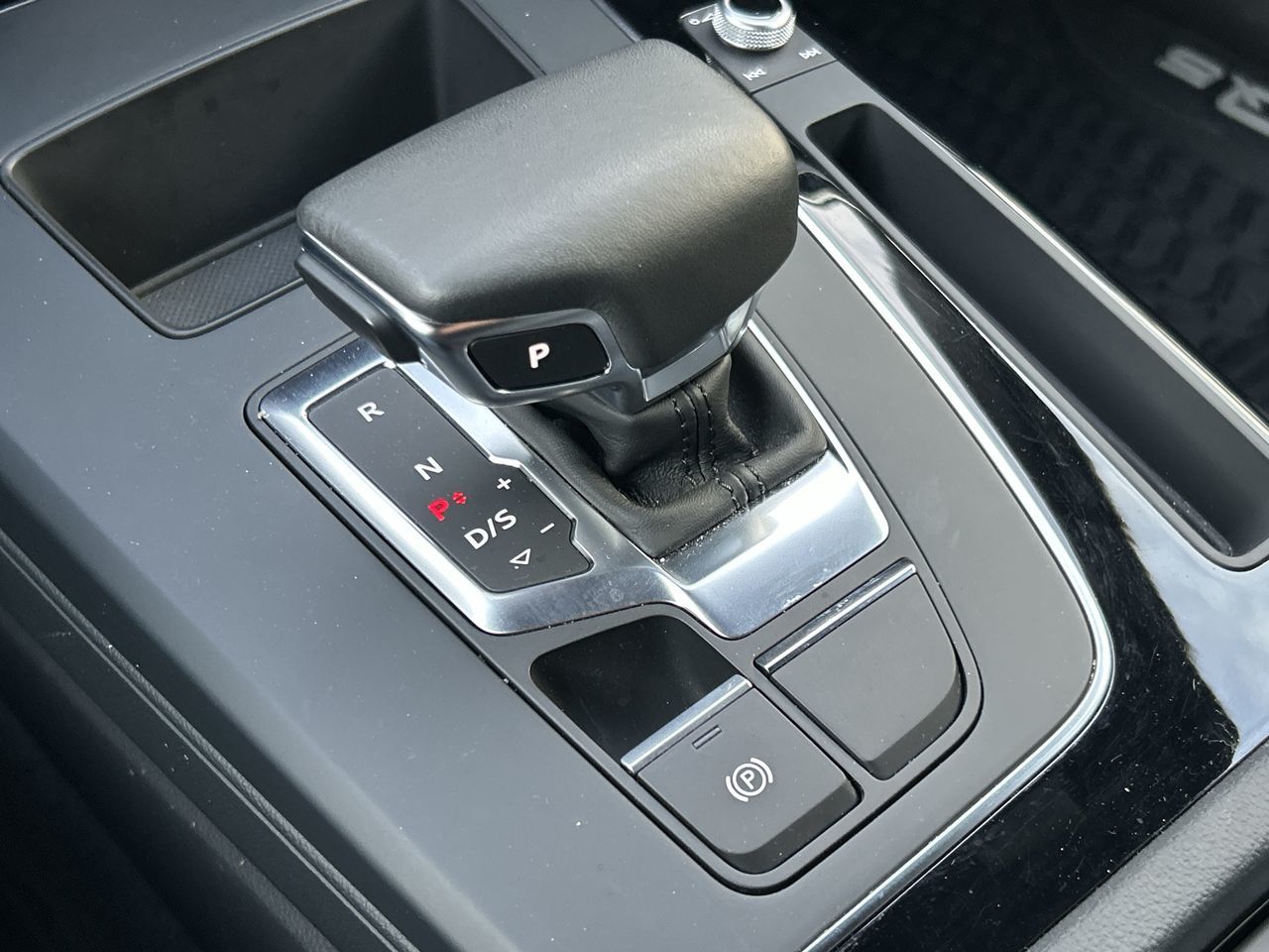 2024 Audi Q5 in North Vancouver, British Columbia
