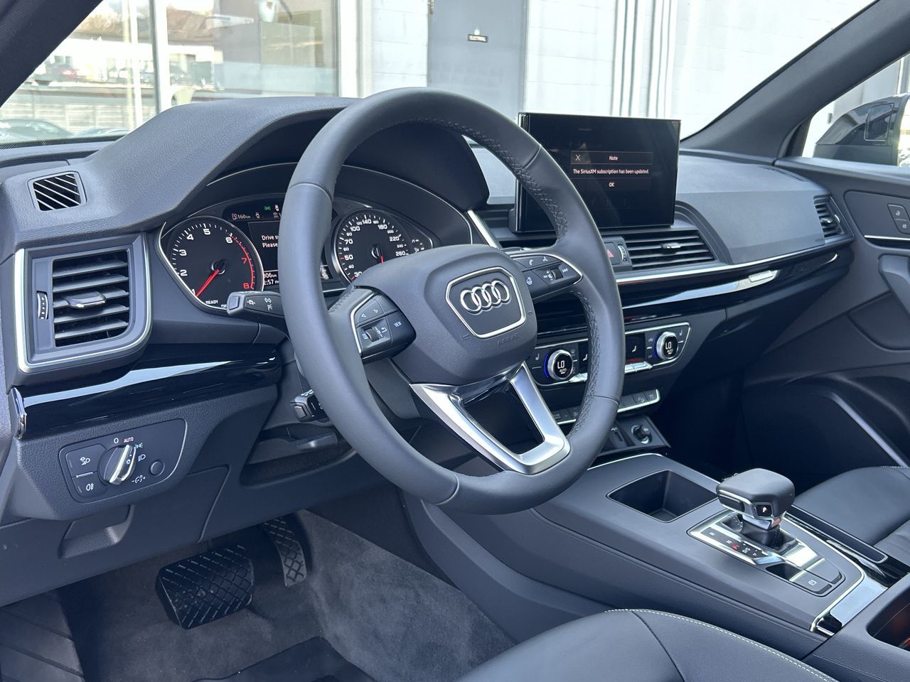 Audi Q5  2024 à North Vancouver, Colombie-Britannique