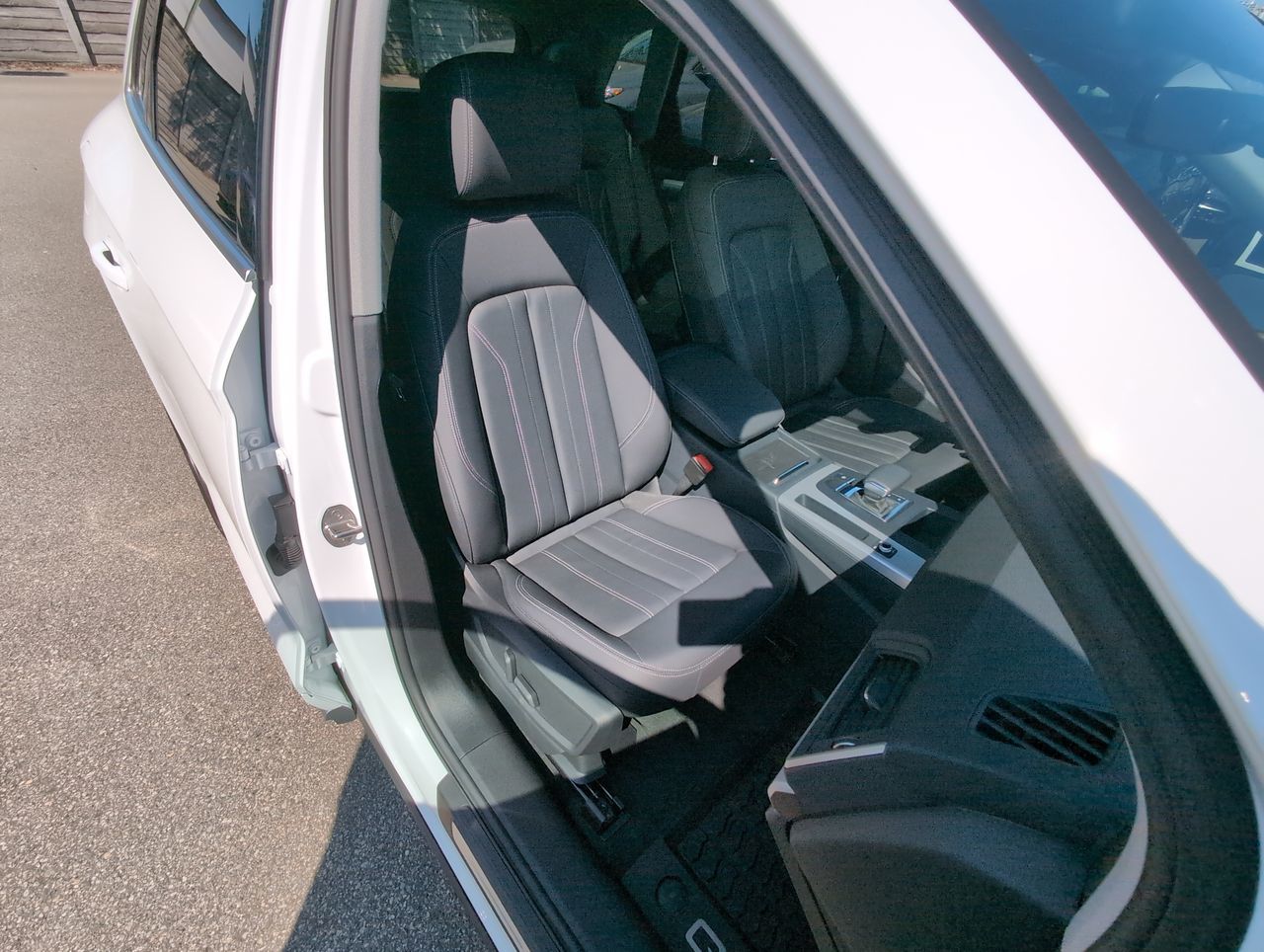 2024 Audi Q5 in North Vancouver, British Columbia