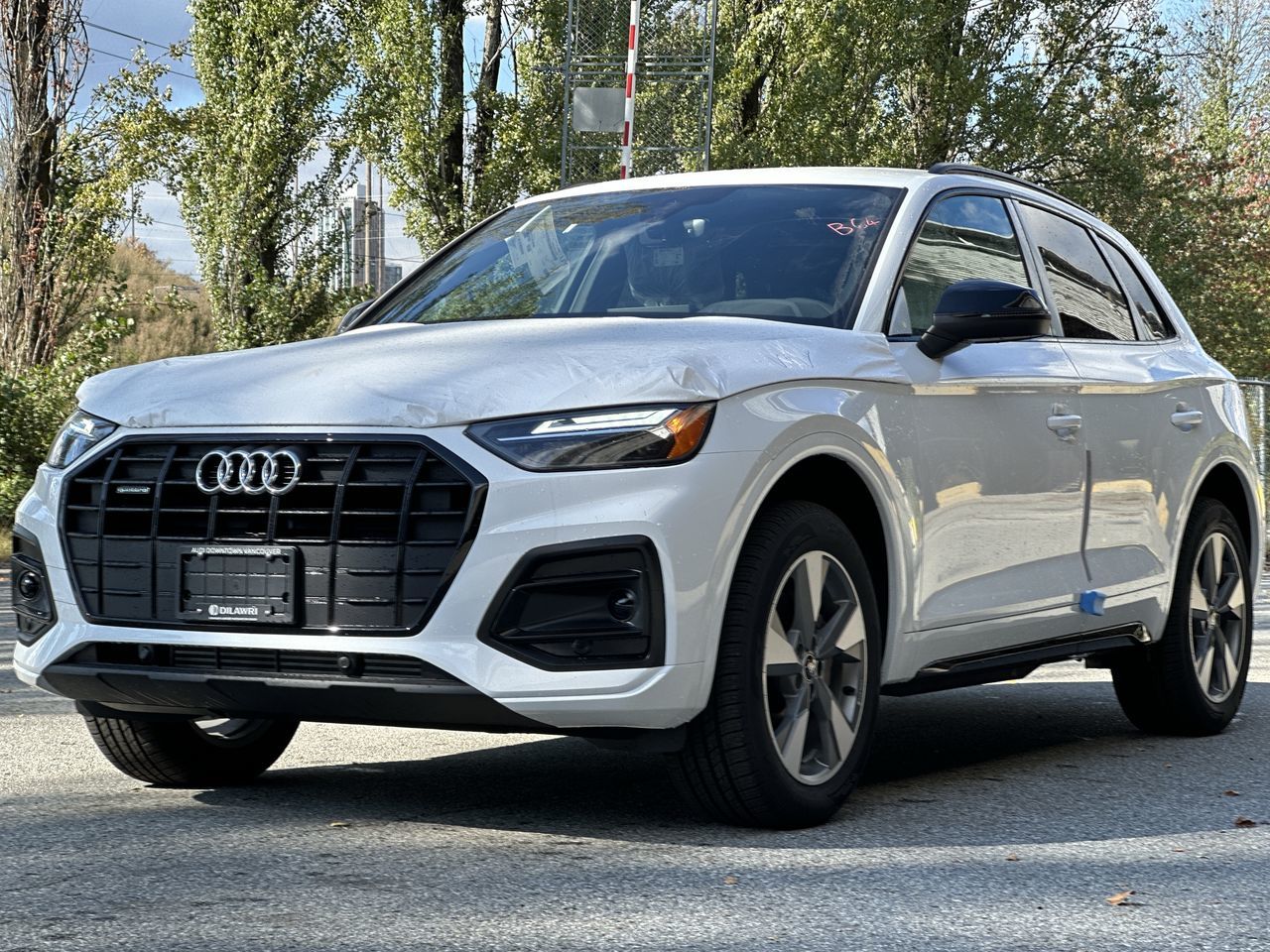Audi Q5  2024 à North Vancouver, Colombie-Britannique