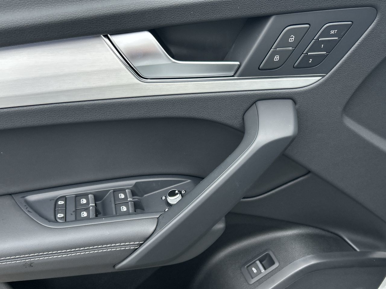 2025 Audi Q5 in North Vancouver, British Columbia
