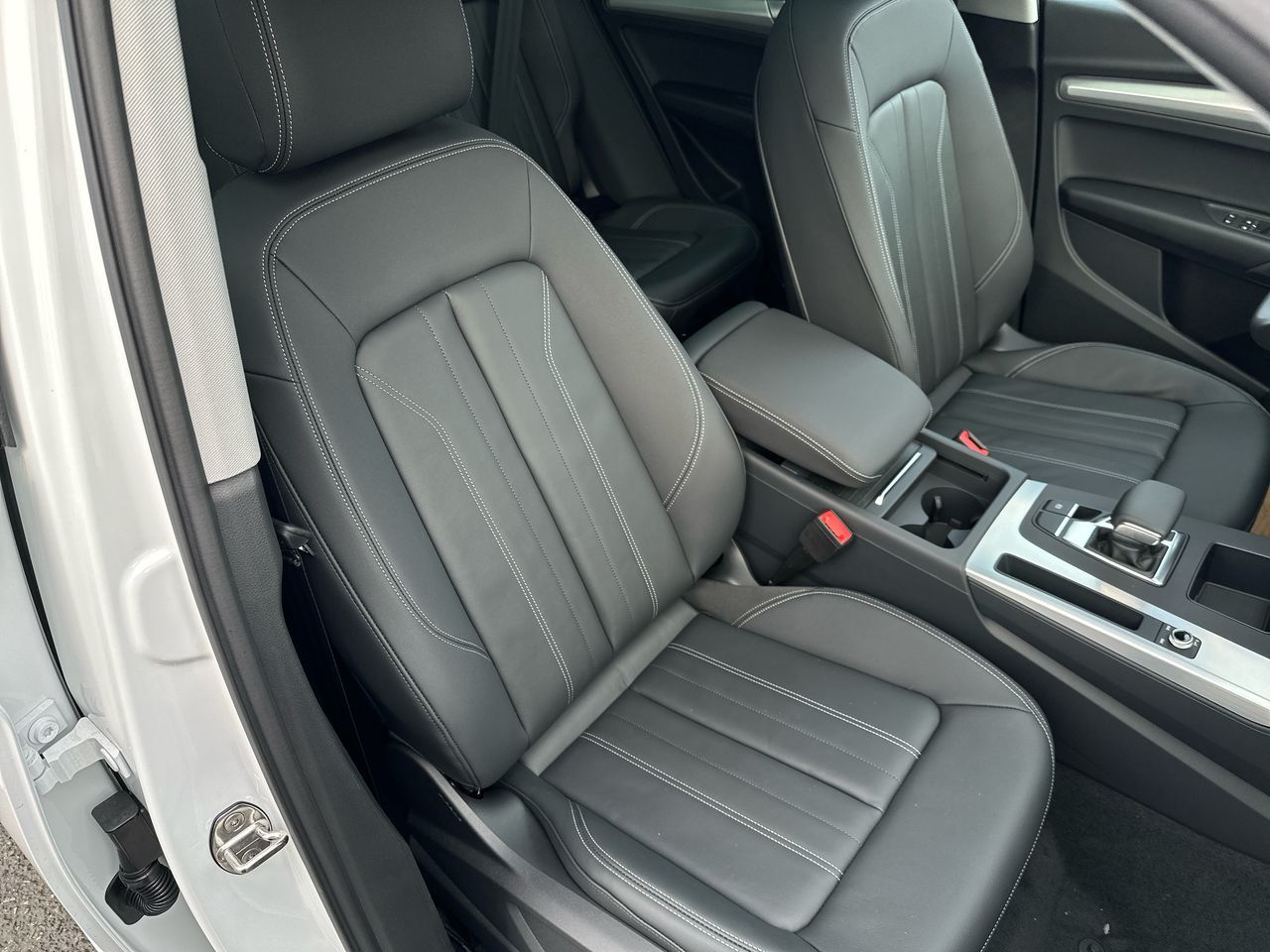 2025 Audi Q5 in North Vancouver, British Columbia