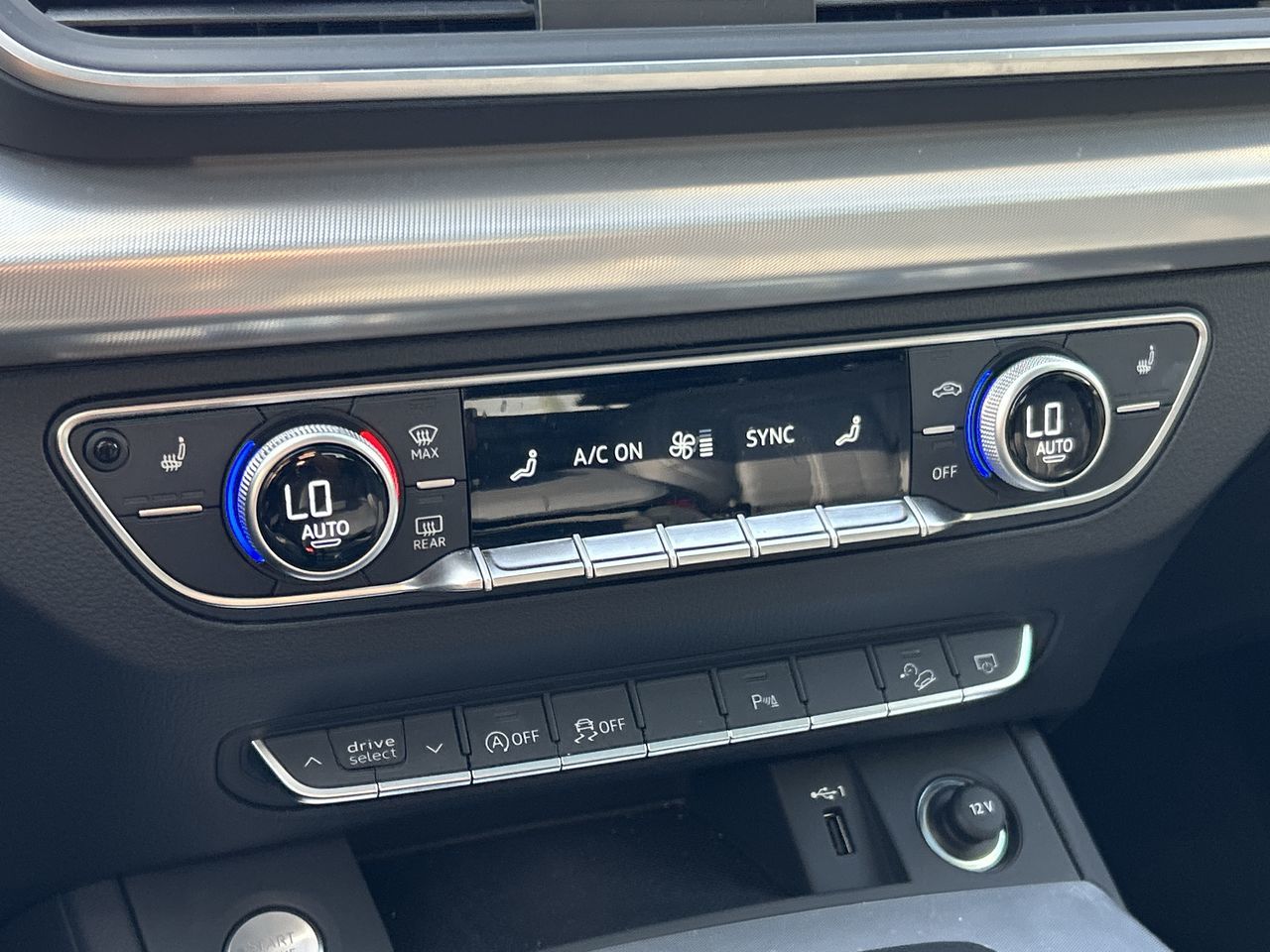 Audi Q5  2025 à North Vancouver, Colombie-Britannique