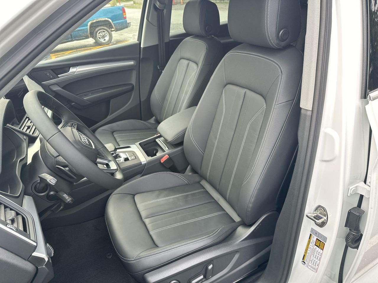 2025 Audi Q5 in North Vancouver, British Columbia