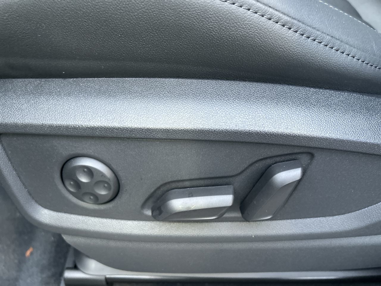 Audi Q5  2025 à North Vancouver, Colombie-Britannique