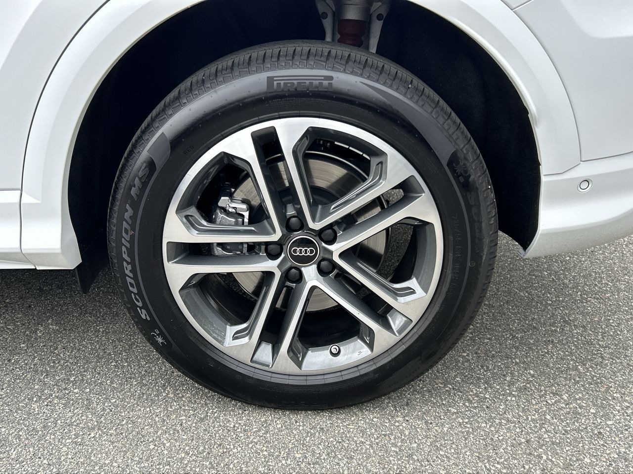 2025 Audi Q5 in North Vancouver, British Columbia