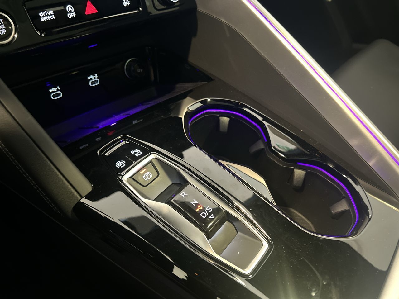 2025 Audi Q5 in North Vancouver, British Columbia