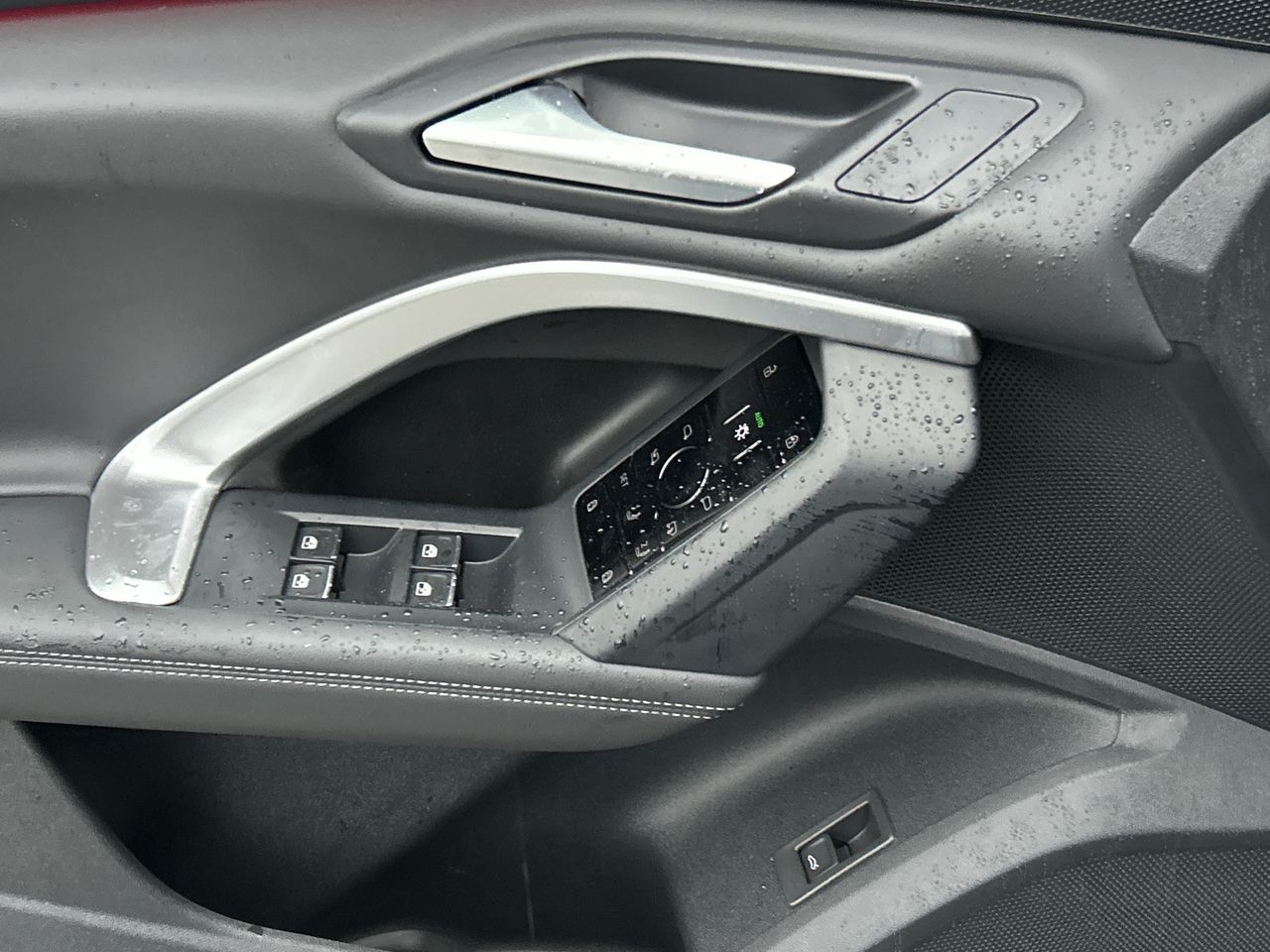 2025 Audi Q5 in North Vancouver, British Columbia