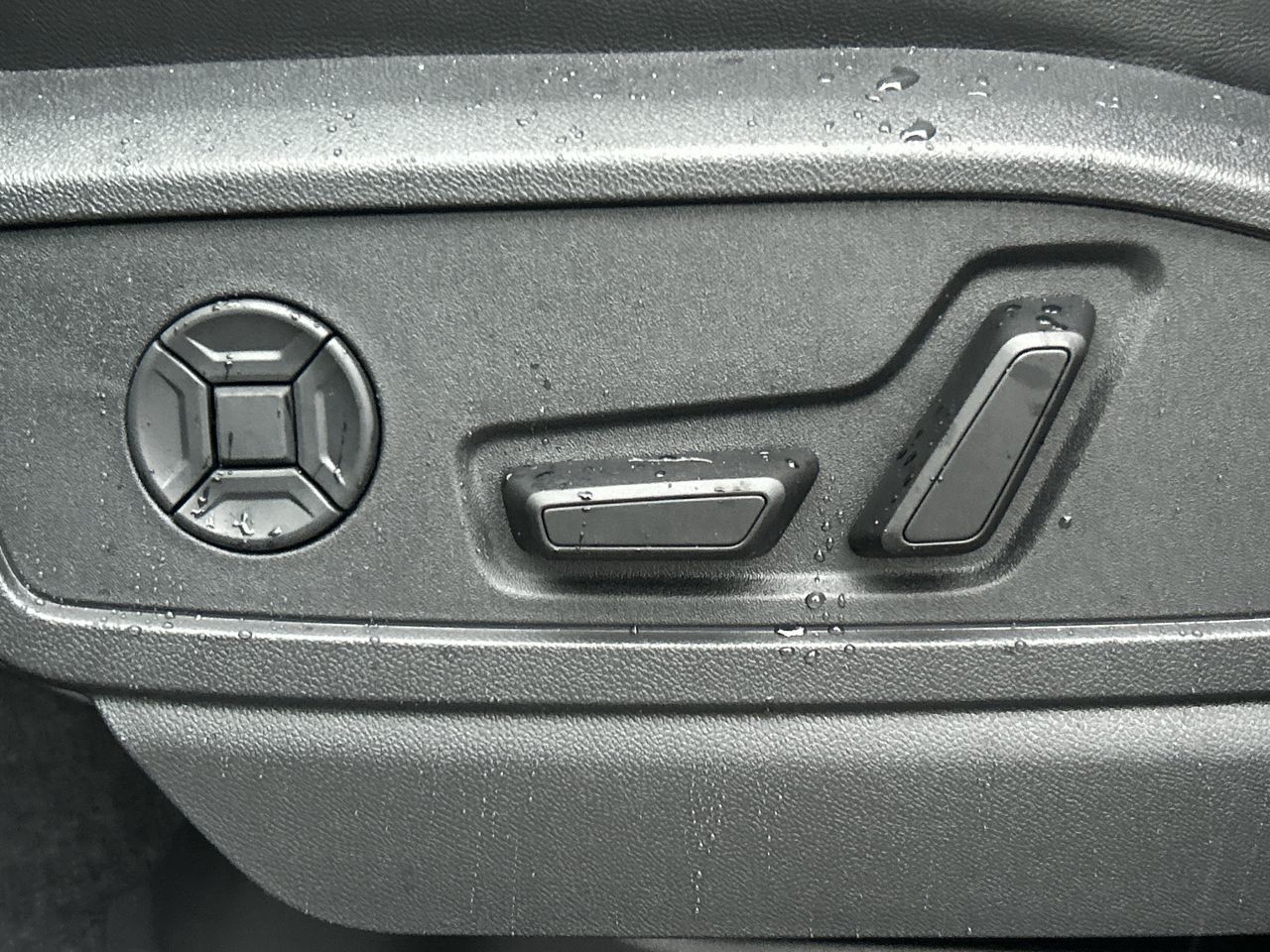 2025 Audi Q5 in North Vancouver, British Columbia