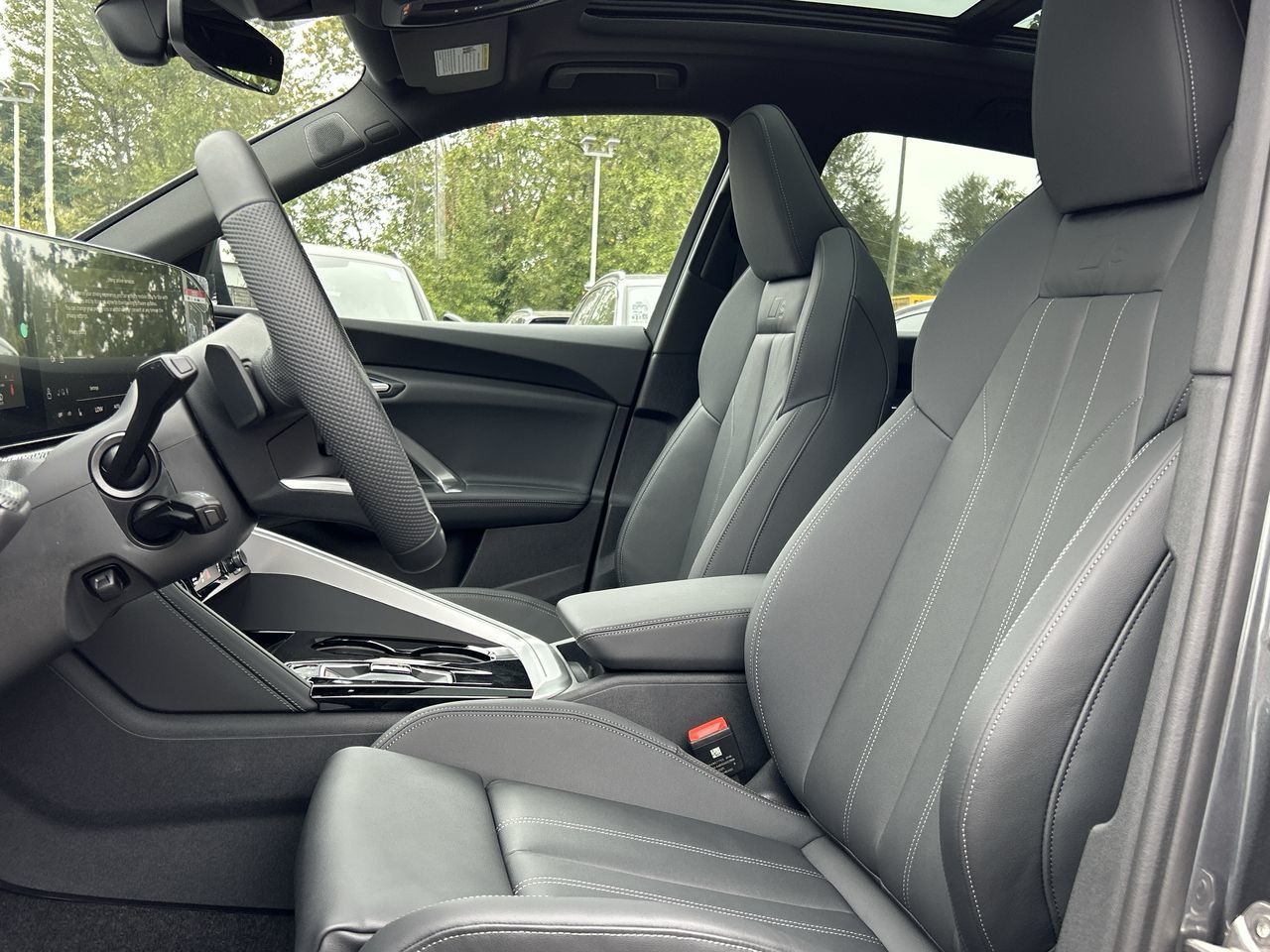 2025 Audi Q5 in North Vancouver, British Columbia