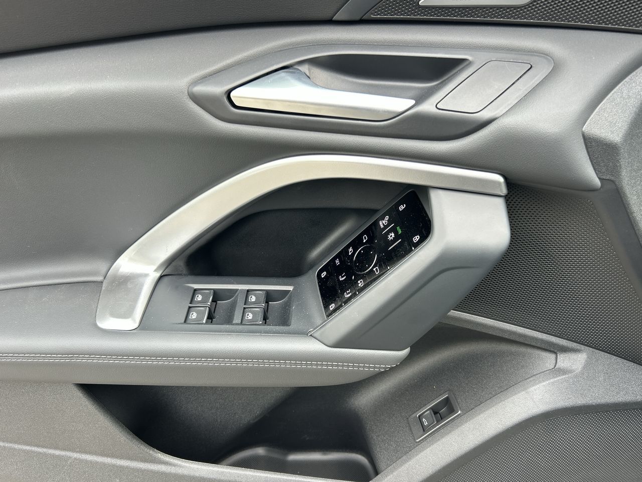 2026 Audi Q5 in North Vancouver, British Columbia