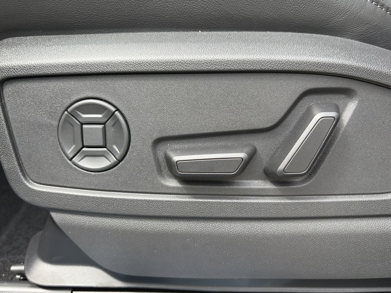 2026 Audi Q5 in North Vancouver, British Columbia