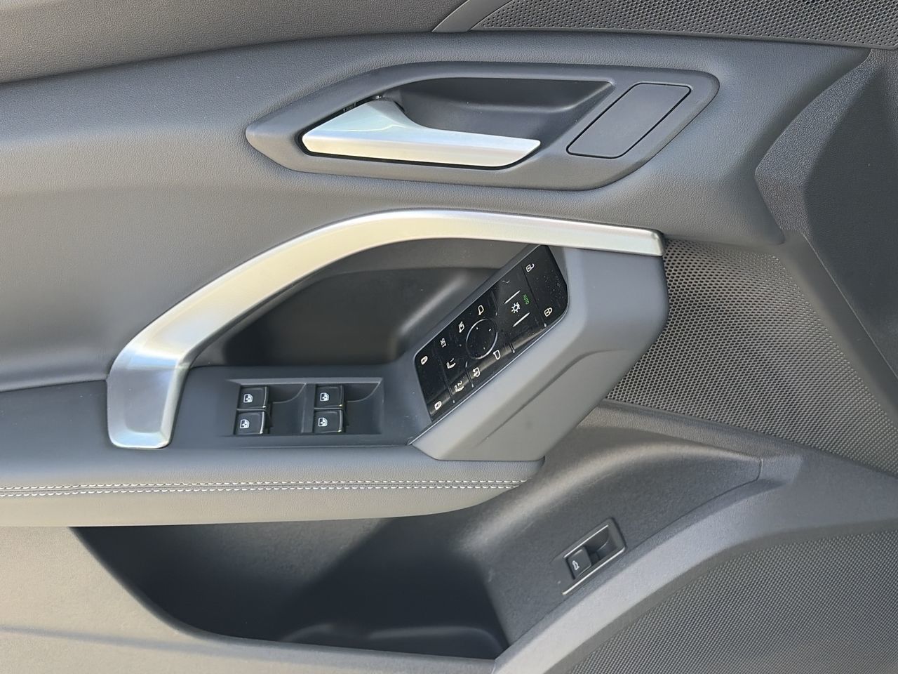 2026 Audi Q5 in North Vancouver, British Columbia
