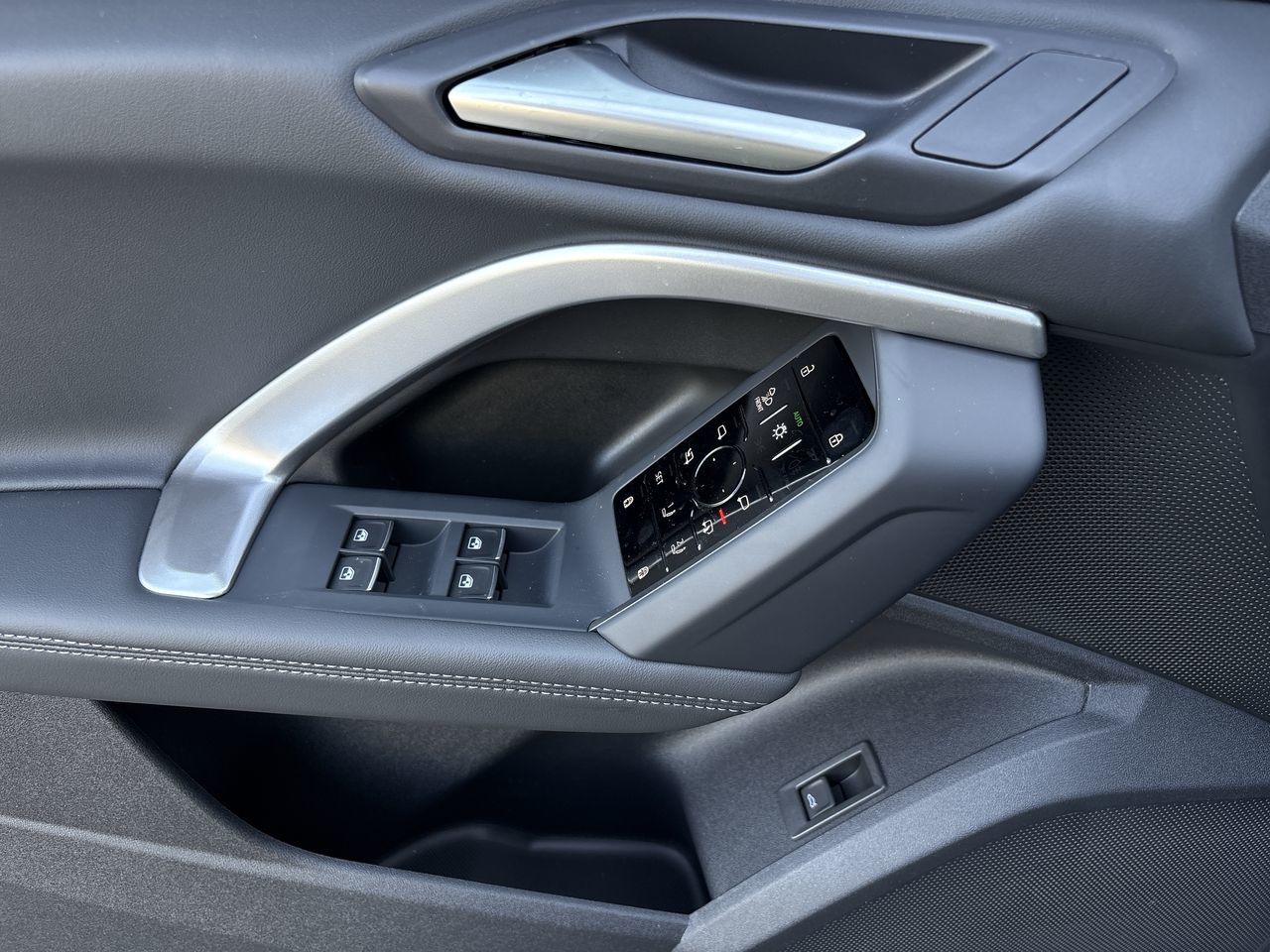 2026 Audi Q5 in North Vancouver, British Columbia