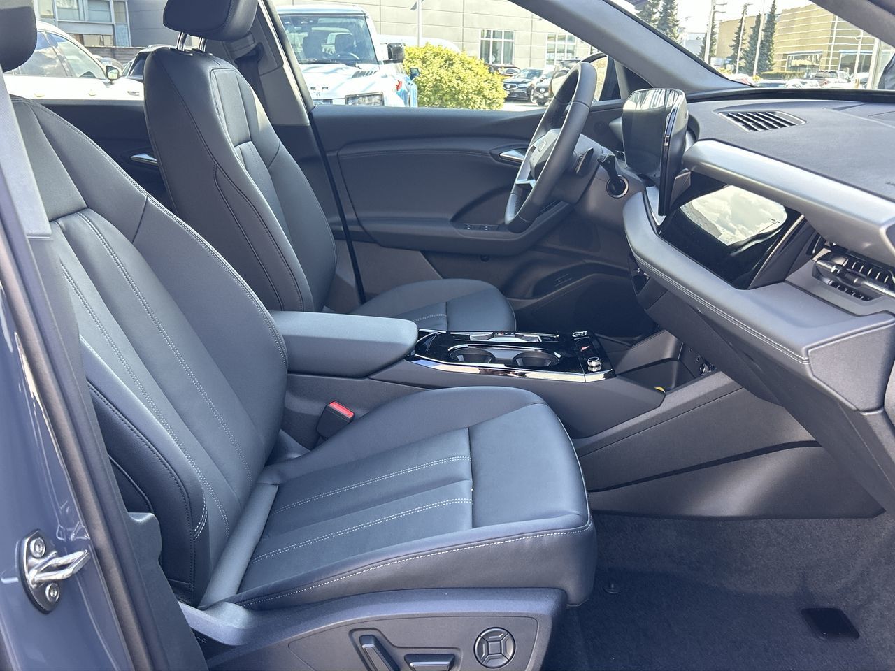 Audi Q6 e-tron  2025 à North Vancouver, Colombie-Britannique