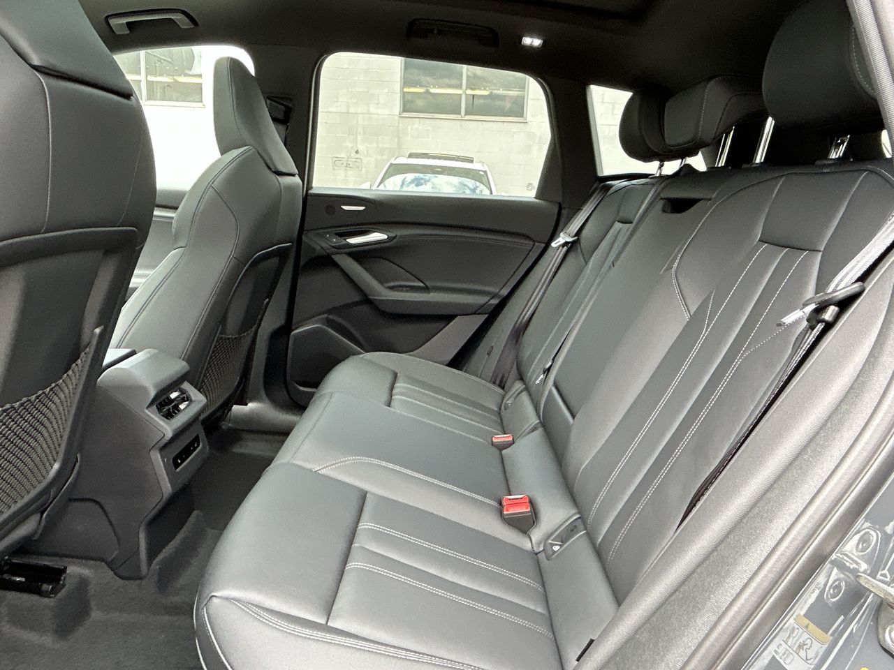 Audi Q6 e-tron  2025 à North Vancouver, Colombie-Britannique