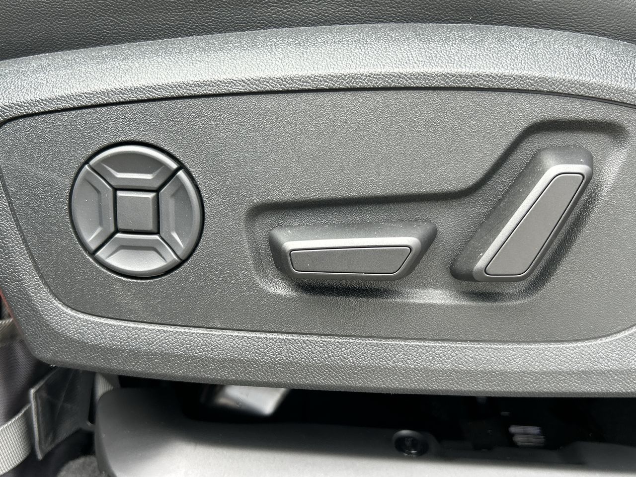 Audi Q6 e-tron  2025 à North Vancouver, Colombie-Britannique