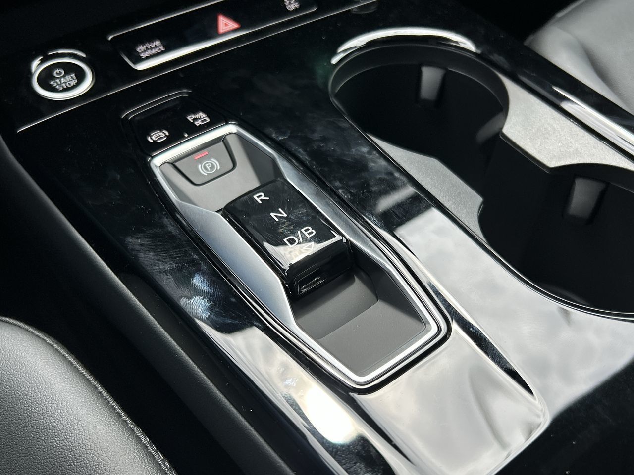 Audi Q6 e-tron  2025 à North Vancouver, Colombie-Britannique