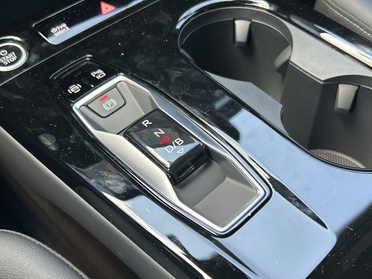 Audi Q6 e-tron  2025 à North Vancouver, Colombie-Britannique