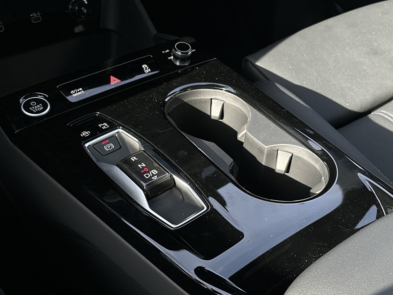 Audi Q6 e-tron  2025 à North Vancouver, Colombie-Britannique