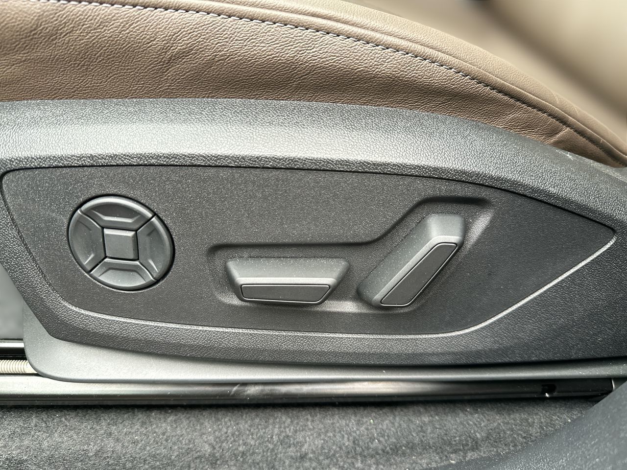 2025 Audi Q6 e-tron in North Vancouver, British Columbia