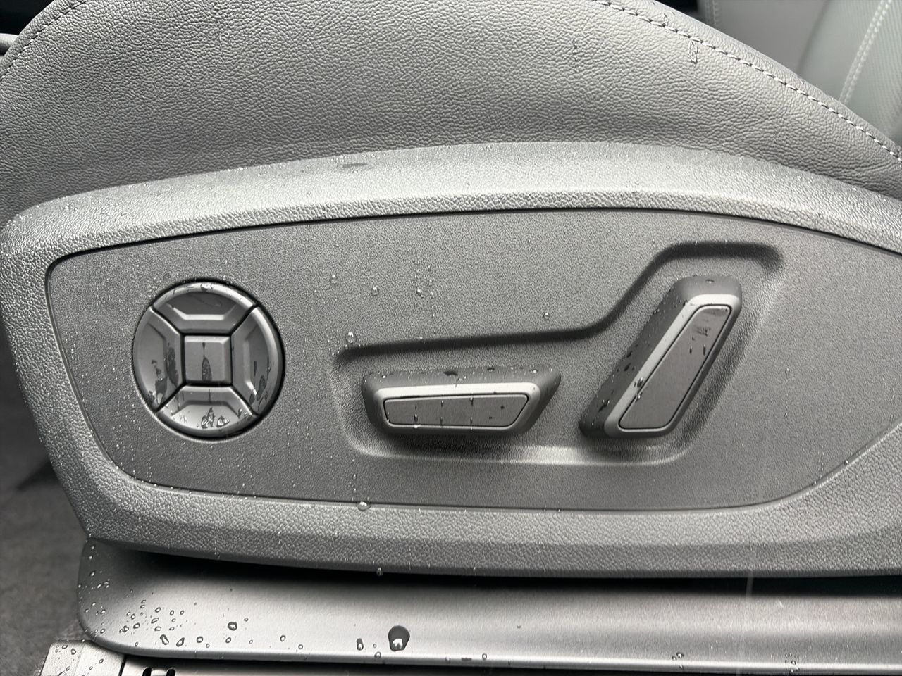 Audi Q6 e-tron  2027 à North Vancouver, Colombie-Britannique