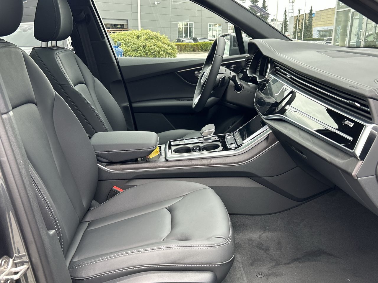 2025 Audi Q7 in North Vancouver, British Columbia