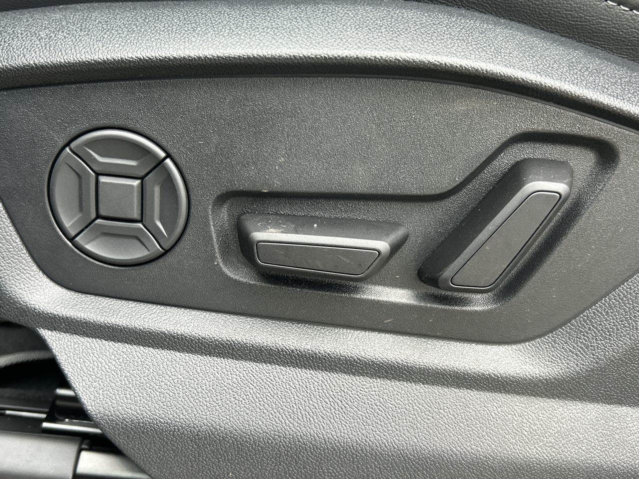 2025 Audi Q7 in North Vancouver, British Columbia