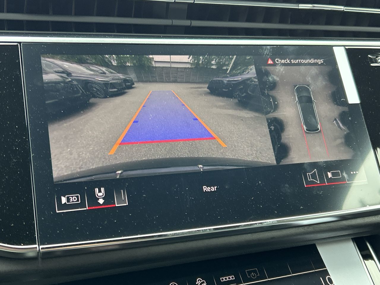 2025 Audi Q7 in North Vancouver, British Columbia