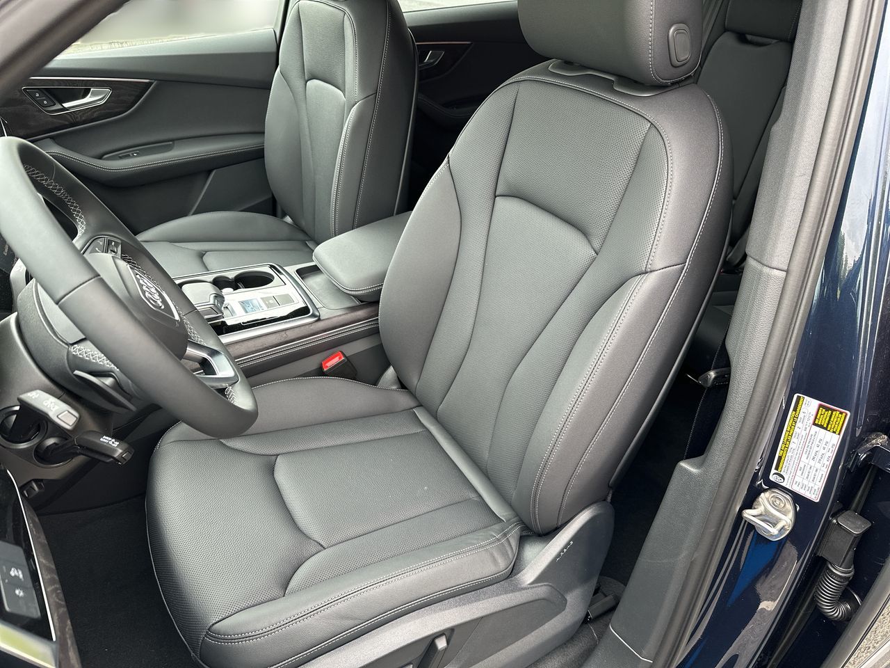 2025 Audi Q7 in North Vancouver, British Columbia