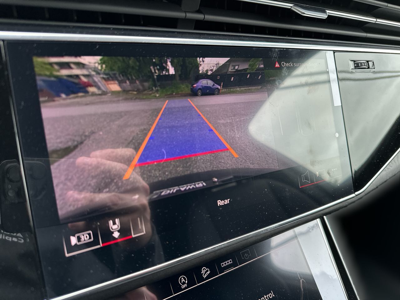 2025 Audi Q7 in North Vancouver, British Columbia