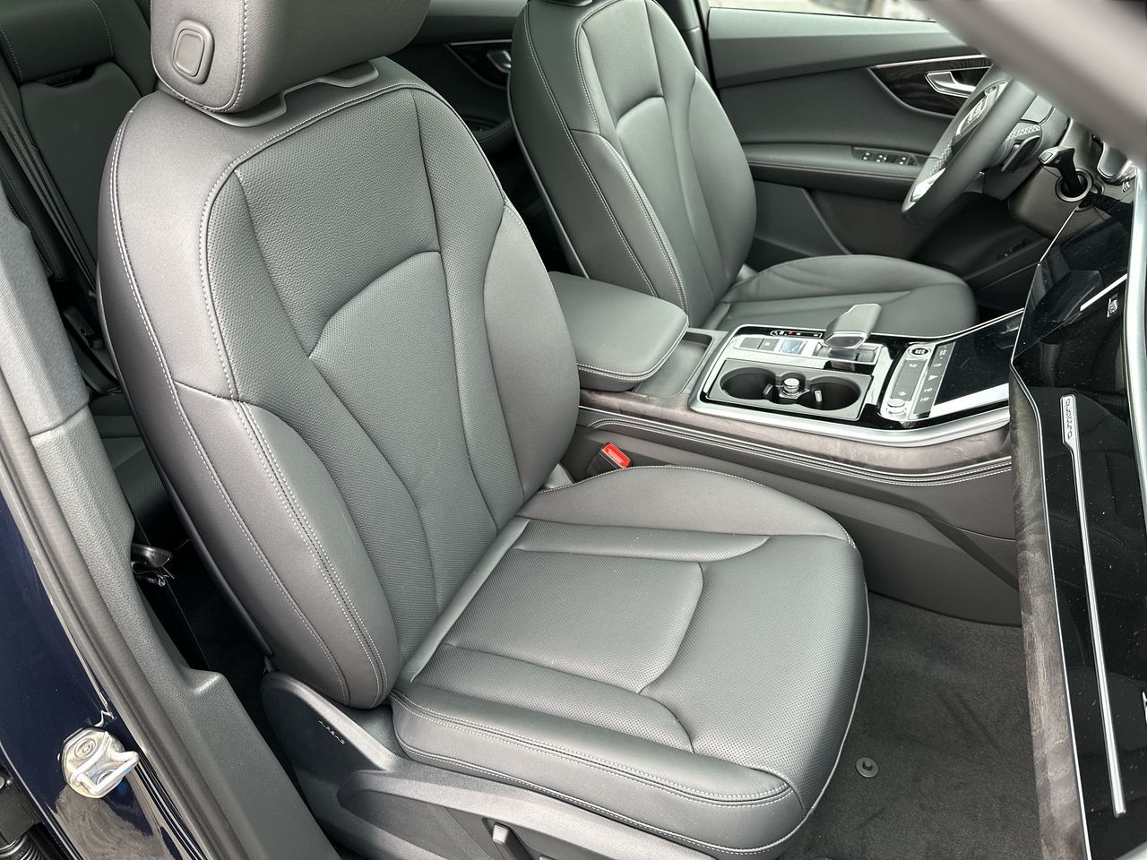 2025 Audi Q7 in North Vancouver, British Columbia