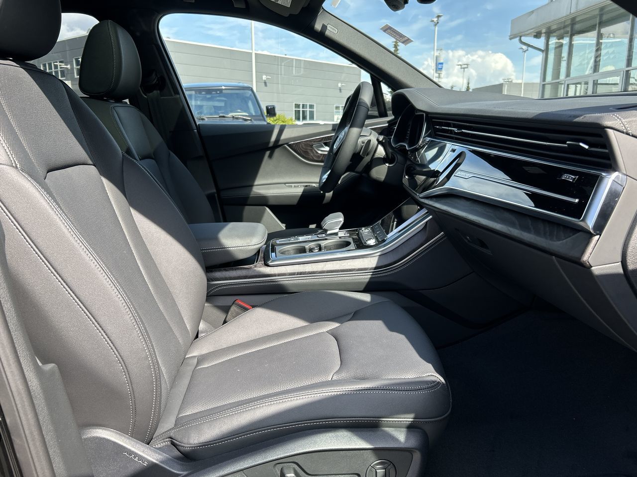 2025 Audi Q7 in North Vancouver, British Columbia