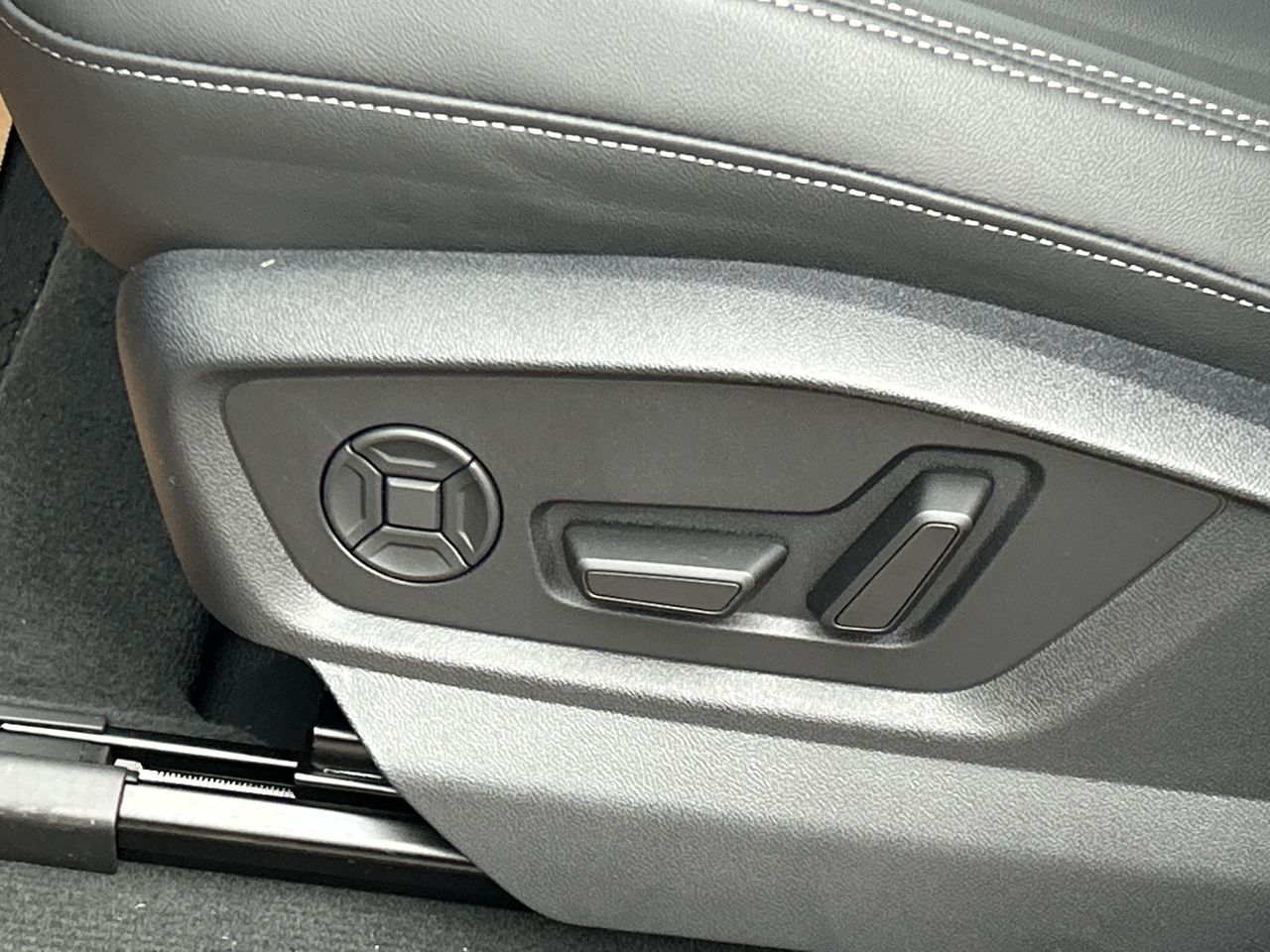 2025 Audi Q7 in North Vancouver, British Columbia