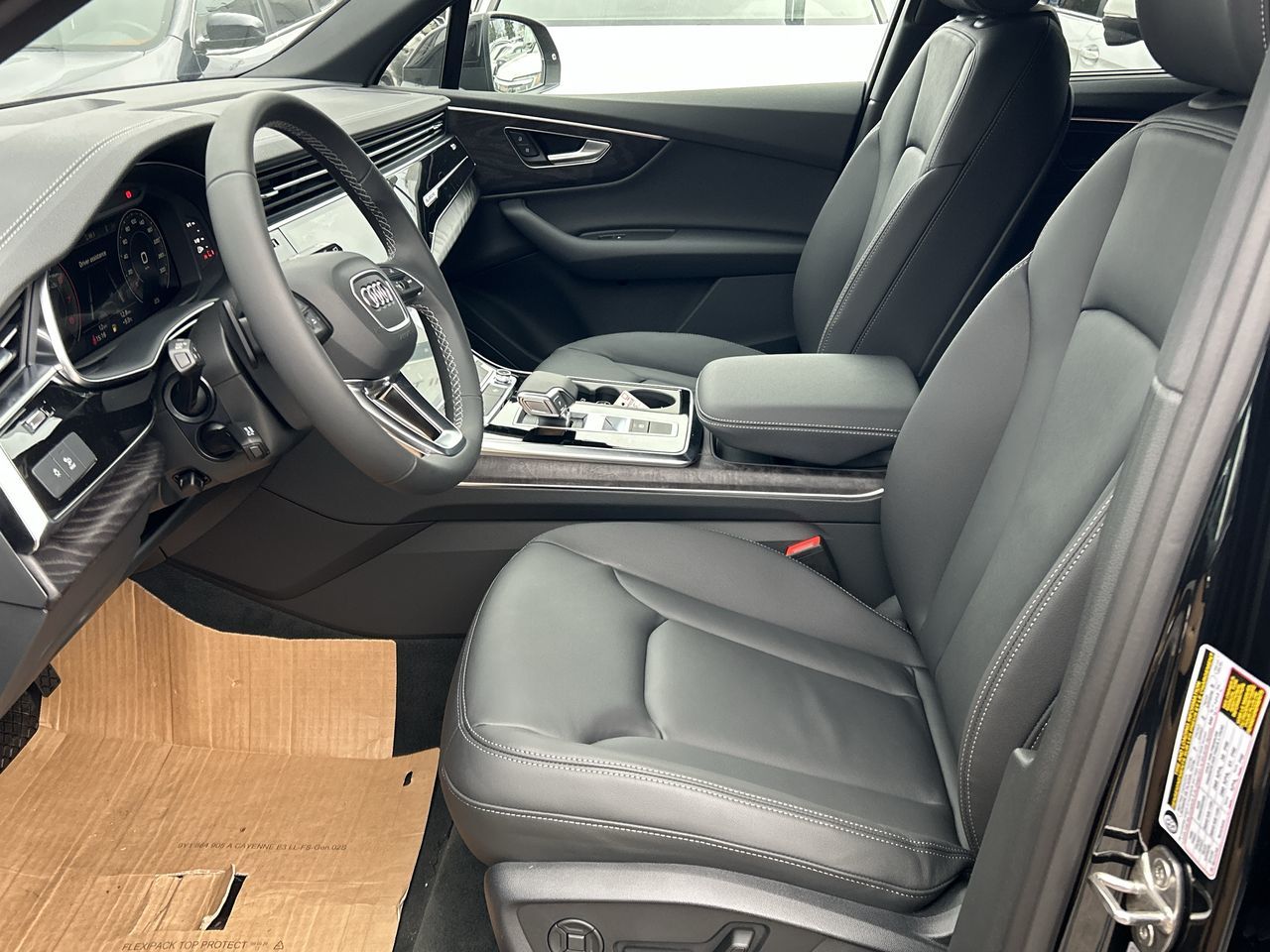 2025 Audi Q7 in North Vancouver, British Columbia