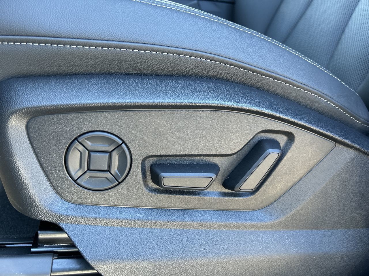 2025 Audi Q7 in North Vancouver, British Columbia