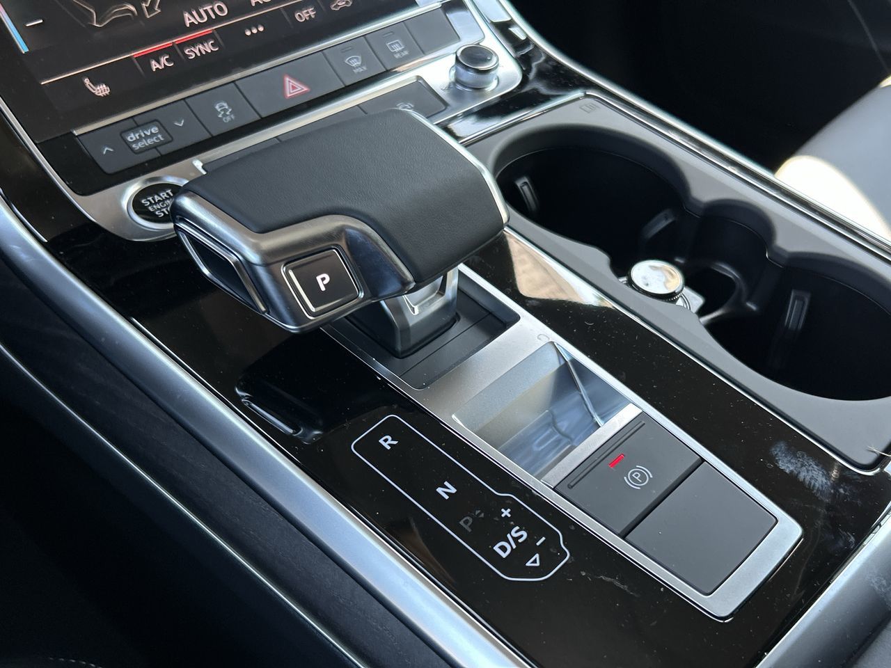 2025 Audi Q7 in North Vancouver, British Columbia