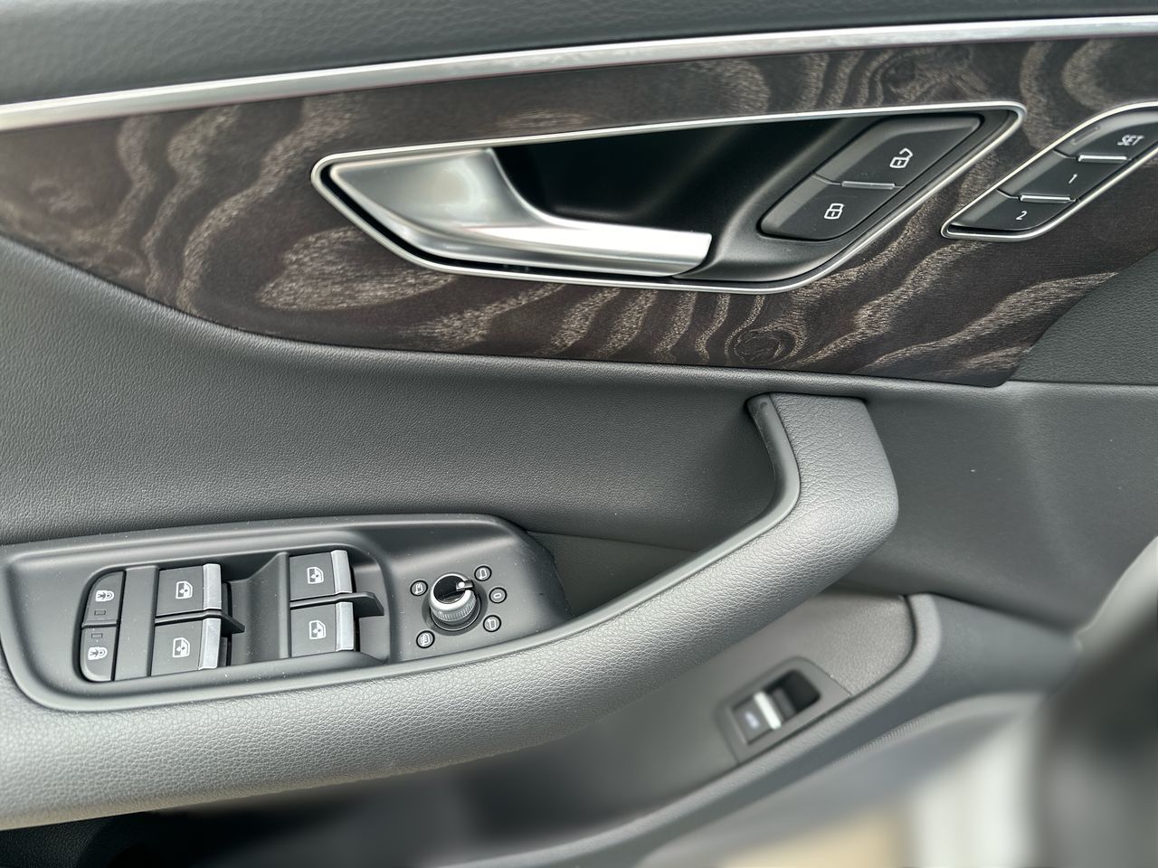 2025 Audi Q7 in North Vancouver, British Columbia