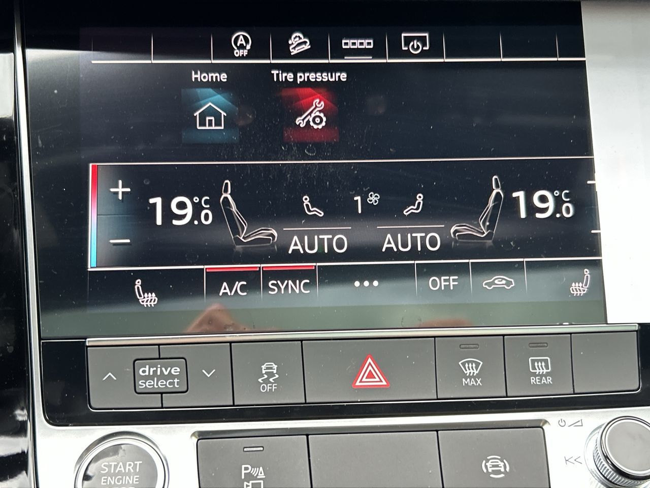 2025 Audi Q7 in North Vancouver, British Columbia