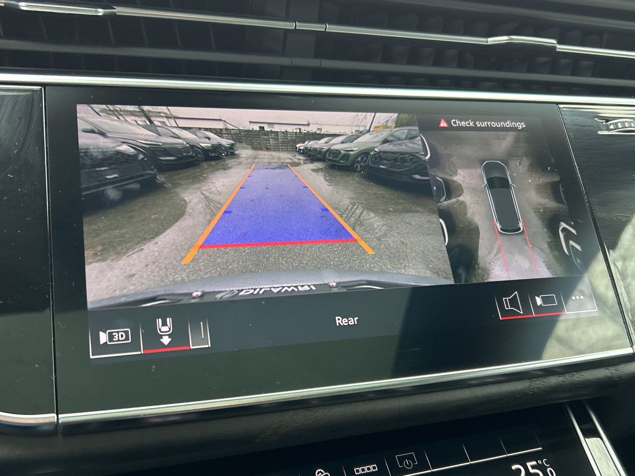 2025 Audi Q7 in North Vancouver, British Columbia