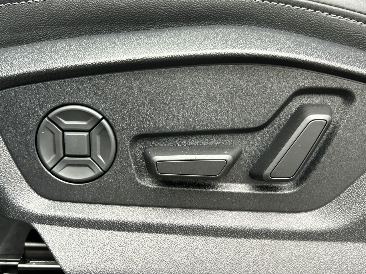 2026 Audi Q7 in North Vancouver, British Columbia