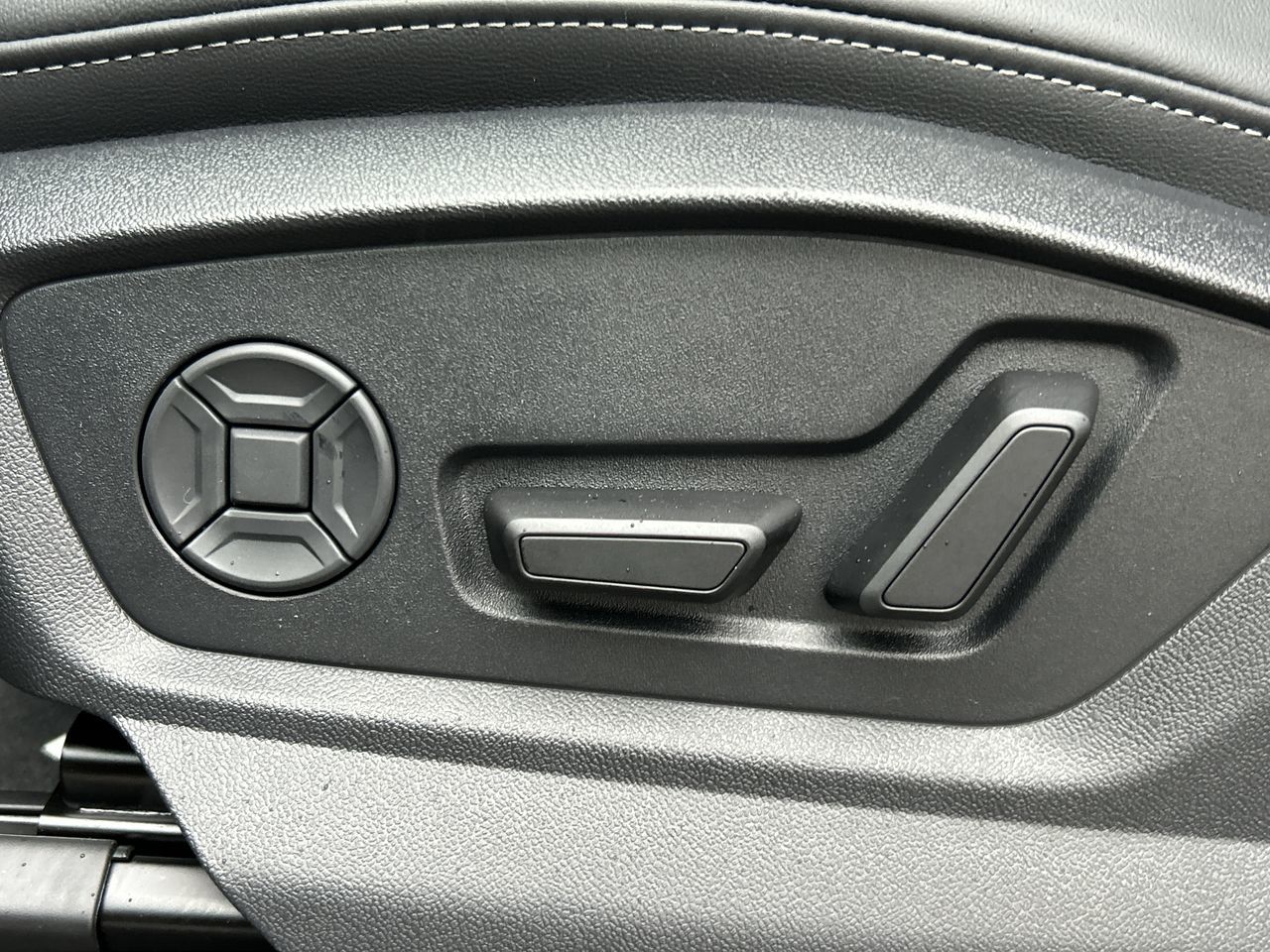 2026 Audi Q7 in North Vancouver, British Columbia